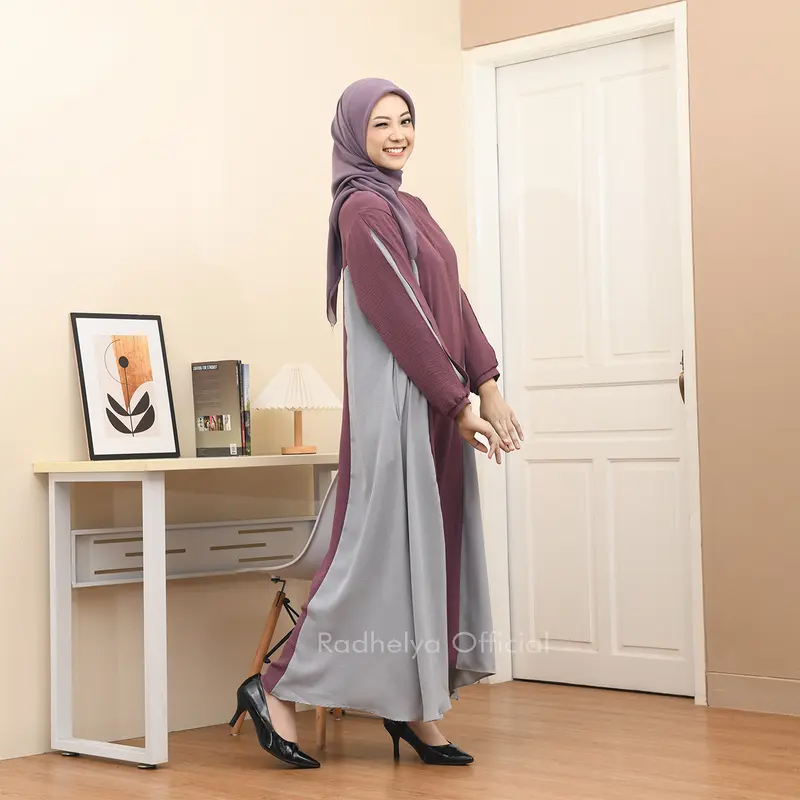Kiara Dress | Gamis Basic Kombinasi Simpel Panjang Wanita Muslimah Syari Cantik Kancing Nyaman Variasi Khimar Plum Greey Kain Crinkel Zipper Wudhu Manset Ruffle 1