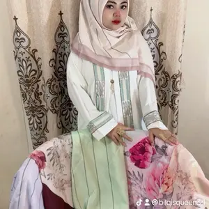 Bilqis Queen 2 toon” garis flower