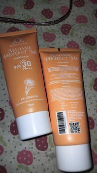 Product Review of ( READY STOK ) Madame Gie Protect Me Sunscreen SPF 30 PA +++ With Calendula  BPOM from z**a 2