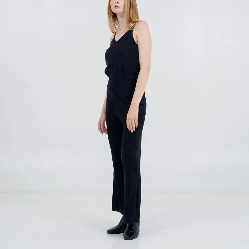 This Is April Celana Panjang Loose Kulot Wanita Kekinian Pleats Flowy Nayla Pants Black 2