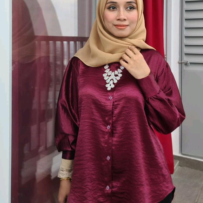 Camelia Blouse Satin Ironless by Hunain Fashion - TikTok Shop Malaysia