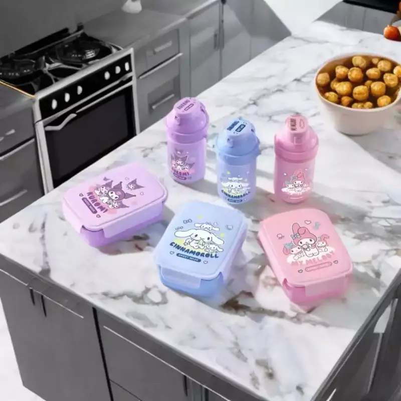 LUNCH BOX SANRIO KOTAK MAKAN PLUS BOTOL / TEMPAT BEKAL ANAK PAUD / TK Bento Kitchenware Set 4