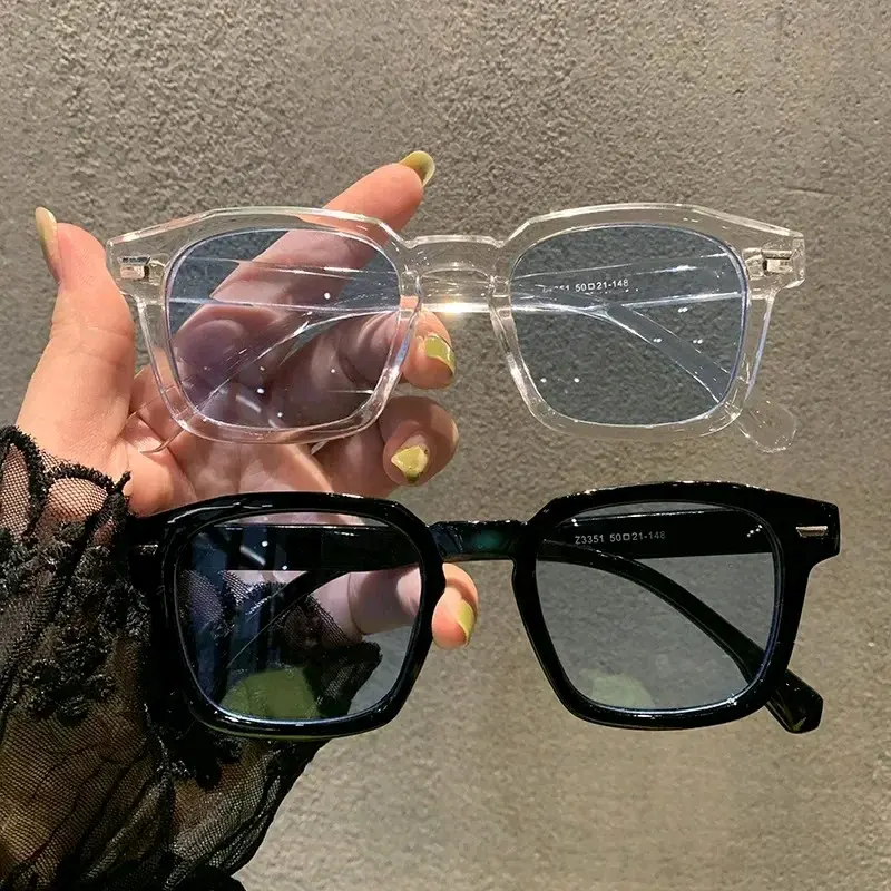 Kacamata Hitam Pria Wanita Model Korea Fashion Uniseks Eyewear Sunglasses 4