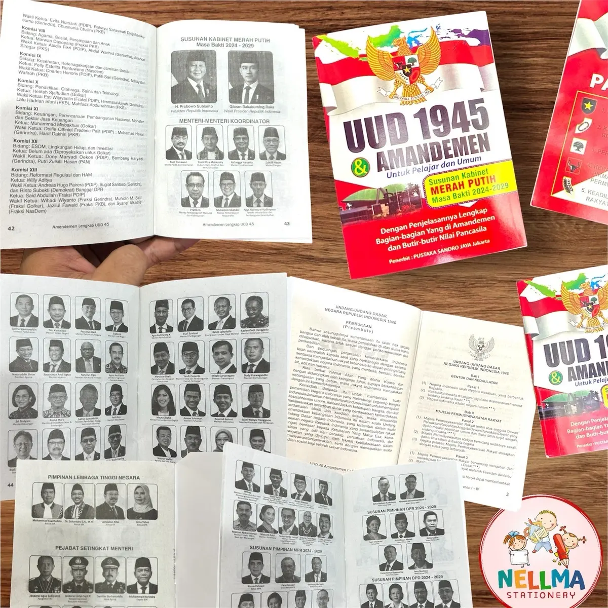 Buku UUD 1945 dan AMANDEMEN 128 Halaman Untuk Pelajar & Umum