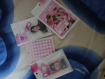 Product Review of ID PHOTO HOLDER NCT DREAM CHARM KEYCHAIN from p**🐻 0