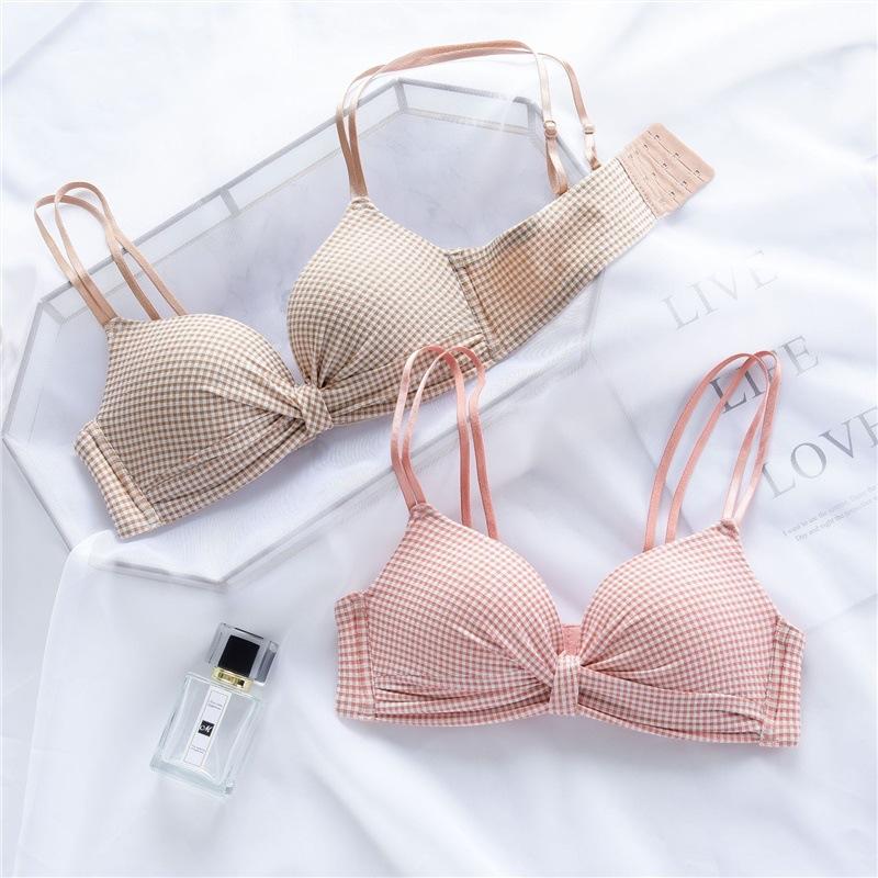 Product Introduction of BR446> BRA RENDA WANITA PUSH UP FULL CUP TANPA KAWAT TALI SILANG MOTIF KOTAK 9