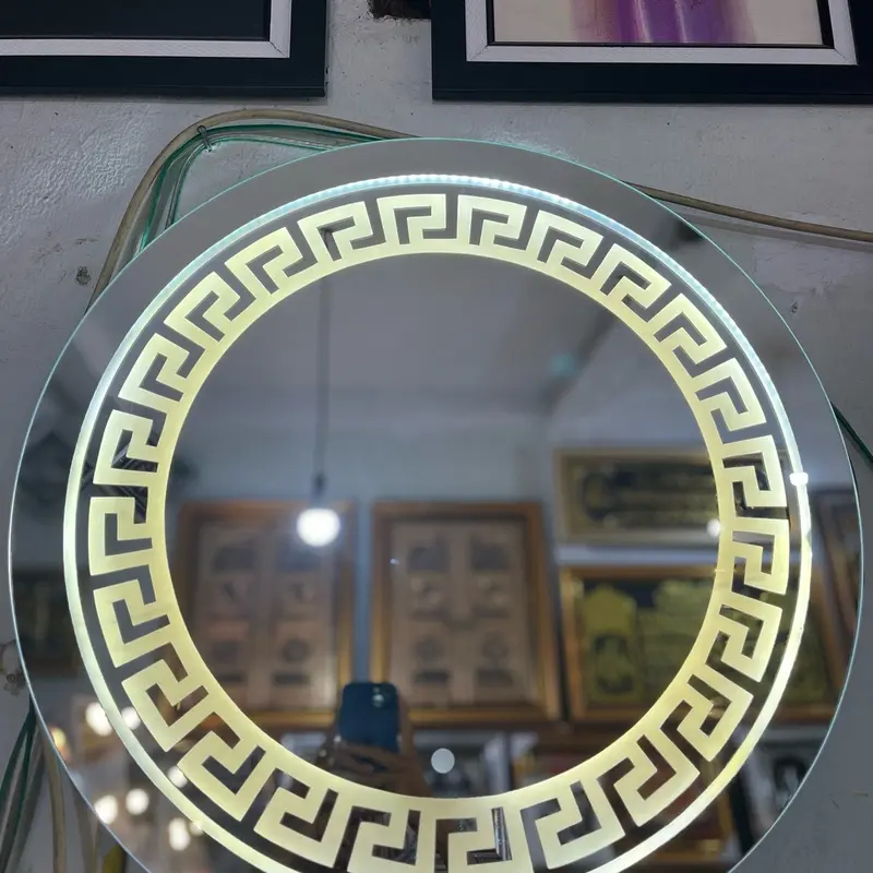 Cermin dekor bulat motif backlight 4