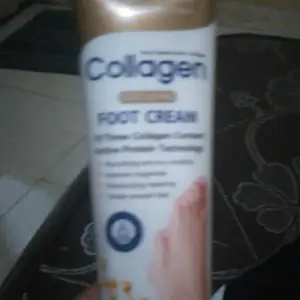 Collagen Foot Cream 60g Krim Kaki Kering Dan Kasar foot cream Perbaikan Anti Kering Retak Perawatan Kulit - Mencegah Kekeringan Mencegah Kaki Retak Krim Pelembab Dalam Krim Perawatan Kaki Krim Tumit Kaki Kapalan Pecah Kasar