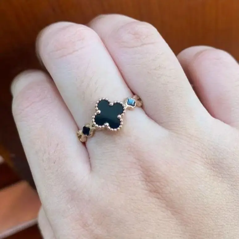 Cincin Wanita Titanium Mahkota Bunga Hitam Aksesoris Rings Model Korea 1