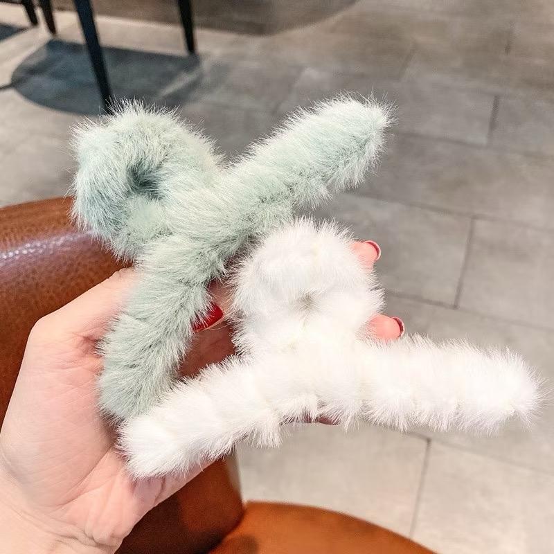 Product Introduction of Jepit Rambut Silang Gaya Korea Warna Soft Bulu Halus Jedai Wanita - Clips Aksesoris Souvenir Hadiah 7