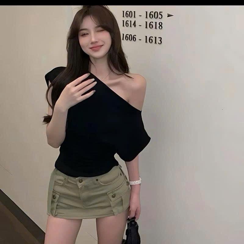 Set Bộ Bigsize CÓ LẺ ÁO + VÁY Áo Lệch Vai Vải Tăm QC Mềm Mát Mix Váy Bí Phong Cách Trẻ Điệu Đà Cho Nữ Chuppy 55-92Kg - A284 CV413