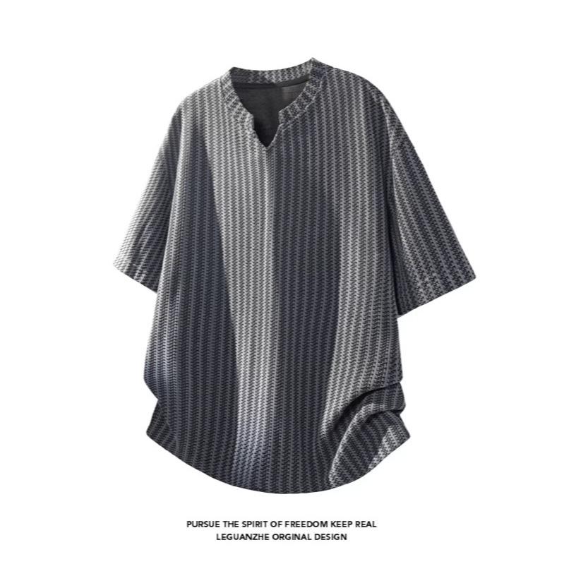 Áo thun nam thời trang Mỹ 2026 cổ chữ V, họa tiết caro kiểu chữ “V”, unisex, chất lượng cao, dáng rộng thoải mái, tay ngắn, dùng cho mọi mùa, mẫu cơ bản dành cho cặp đôi