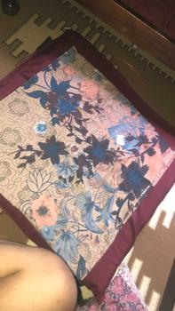 Product Review of HIJAB VOAL MOTIP BUNGA SERIES Empat Mewah from U**e A**7 0