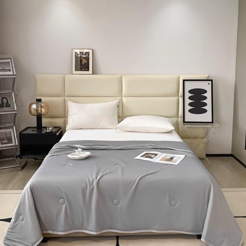 Chăn Thun Lạnh Basic Dành Cho Mùa Hè Viền Nổi - Mát Nhẹ Êm 2mx2m3