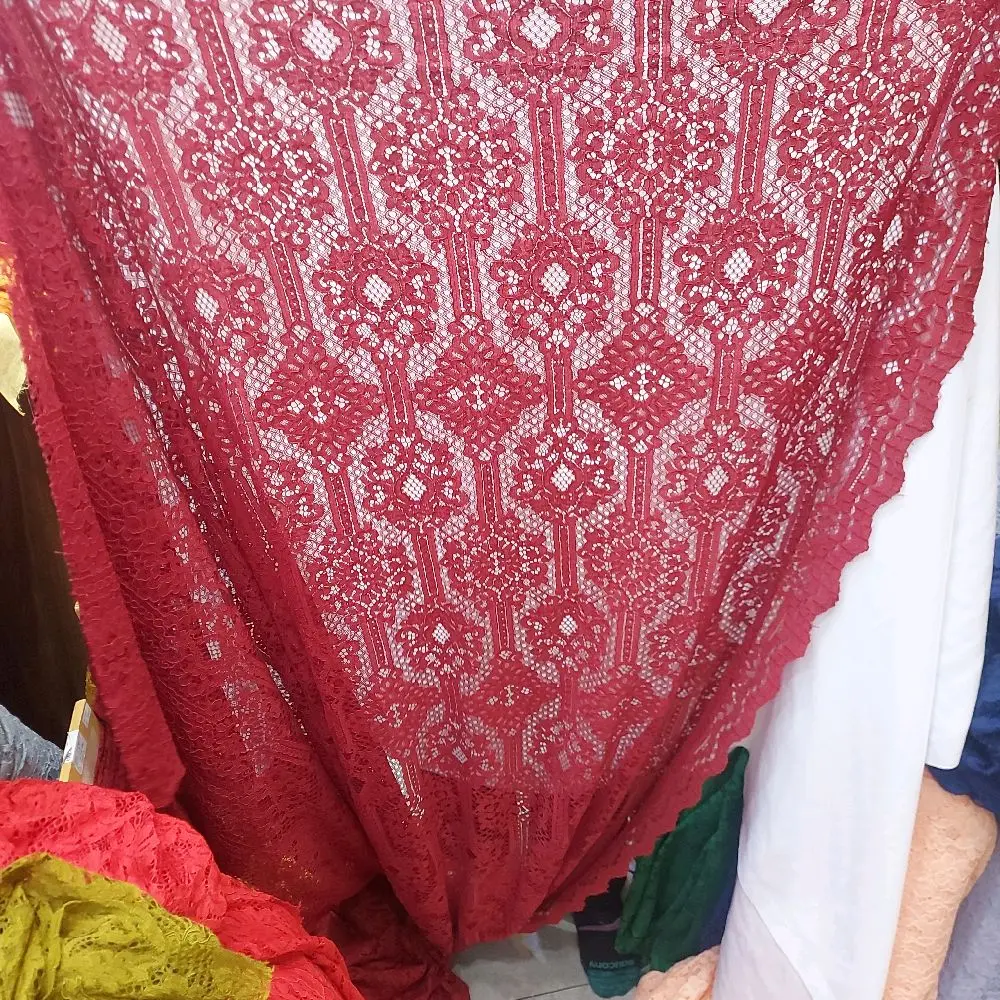 brukat corneli jeoan etnik maroon 3m