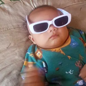 Kacamata Anak Hitam Retro Bentuk Persegi Panjang Kekinian Fashion