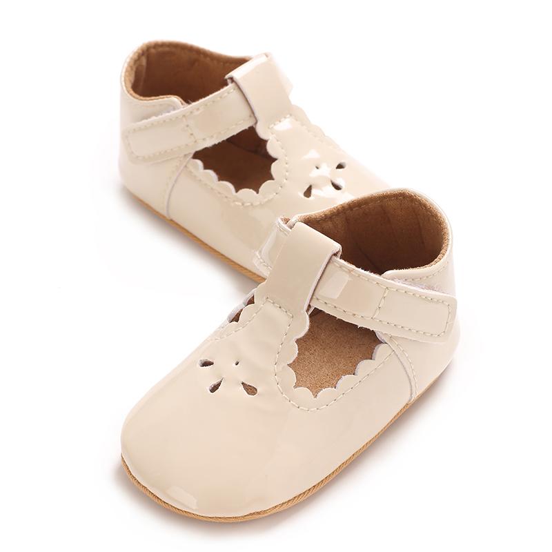 Product Introduction of Spring And Autumn Baby Girl Walking Shoes 0-1 Year Old Soft Soled Anti Slip Princess Little Leather Shoes Soft Single Shoes 46