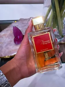 Baccarat Parfum White Unisex Aroma Elegan & Istimewa Cocok Dipakai Sehari-hari Ideal untuk Berbagai Kesempatan Bisa COD