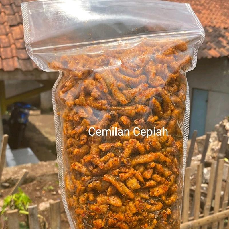 Keripik Usus Crispy Pedas Daun Jeruk 1kg 4