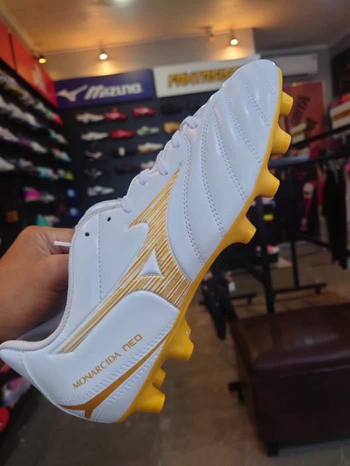 Gambar Sepatu Sepak Bola MIZUNO MONARCIDA NEO III SELECT - WHITE- 262550 ORIGINAL - 39 dari Fantasista Football Kab. Karawang Tokopedia