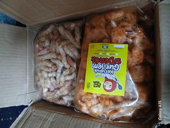 Product Review of Paket Gurilem & Kerupuk Mangkok Pedas isi 500 gram Food Snacks from T**E 0