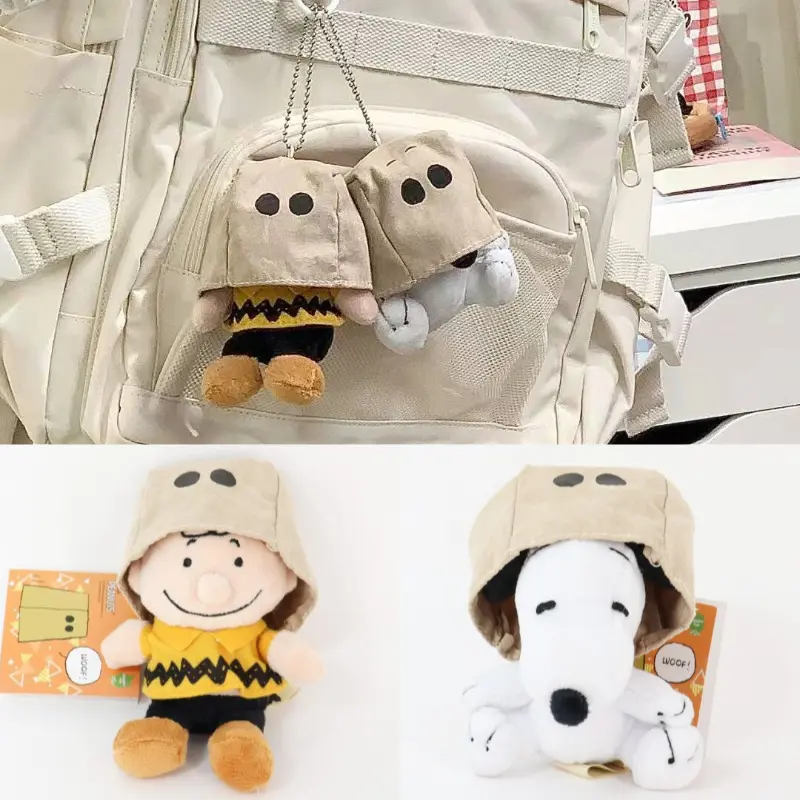 ตุ๊กตาของเล่น สนูปปี้และชาร์ลี บราวน์ พร้อมที่คลุมศีรษะ พวงกุญแจ