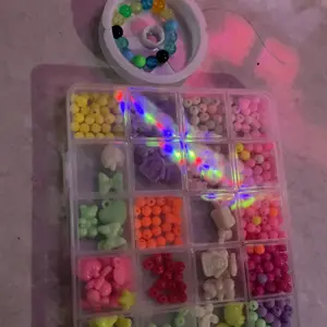 DIY Manik Manik Set Lengkap Gelang Aesthetic - DIY Craft Kit Manik Manik Pasir - Meronce Manik Manik Set - SM001