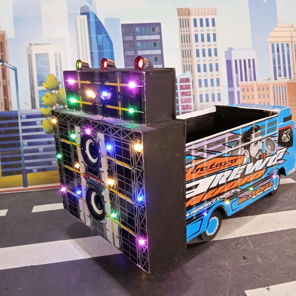 AF MINIATUR _miniatur Truk Horeg dengan Sound System Bahan Triplek Ukuran 25x27x7cm Bisa Bunyi & Bisa Di Cas Speaker 2 Inch Isi 2pcs Sudah Pake Bluetooth AF MINIATUR _miniatur Truk Horeg dengan Sound System Bahan Triplek Ukuran 25x27x7cm Bisa Bunyi & Bisa Di Cas Speaker 2 Inch Isi 2pcs Sudah Pake Bluetooth