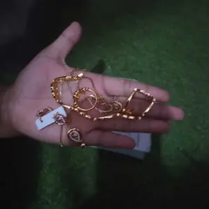SET PERHIASAN MAKARENA LAPIS EMAS 24k PERMATA C DEWASA