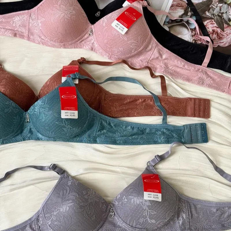 ( PAKET ISI 6 ) BRA ROUMEI MISSLILY TOYAZI KAXILIMAN SIZE 36-42 TANPA KAWAT KAIT 3 polos bh busa lembut tipis wanita 6 pcs 1