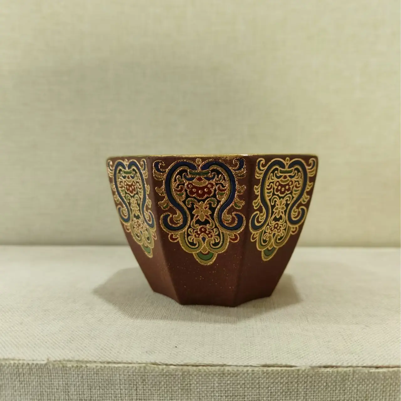 8016- Fully handmade Yixing purple clay cup diamond enamel cup