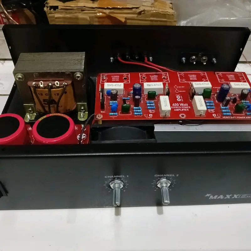 POWER AMPLIFIER 400WATT STEREO 3