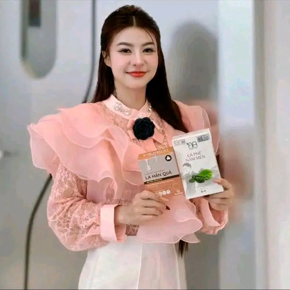 CÀ PHÊ NẤM MEN Collagen Hộp nguyên 6 gói Tặng kèm 6 gói trà la hán quả Collagen của Công ty phiên bản mới nhất