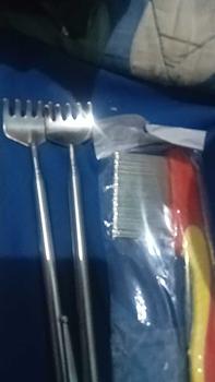 Product Review of ALAT GARUK PUNGGUNG Tarik - Tongkat Pijat Stainless Steel Extendable from r**u a**z 1
