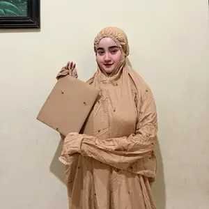 Rayon polos motif bordir setelan, by devita Mukena