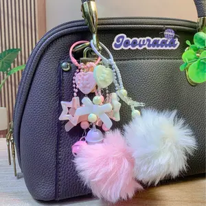 bag charm/gantungan tas aksesoris sekolah/gantungan kunci bulu