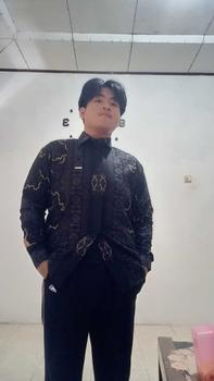 Product Review of Laskala Batik Premium Sentani Kemeja Batik Pria Slimfit Lengan Panjang from e**n 0