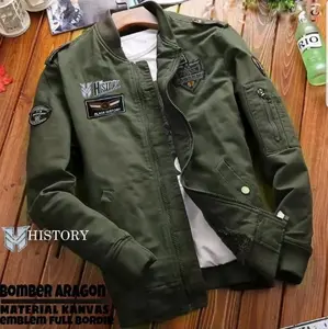 Jaket Pria Model Bomber Gaya Casual Terbaru 2026 Jacket Pilot Distro Semi Waterproof Viral Atasan Cowok Anti Angin Bahan Canvas Full Furing Menyerap Keringat Army Bordir