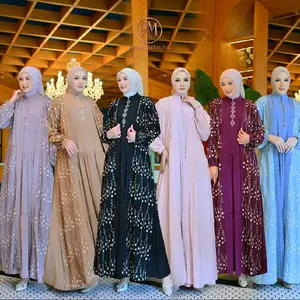 Arimby Set Outer Bahan Embroyderi by Ayou Mizzura - Gaun Muslimah Elegan dengan Detail Embroidery yang Menawan