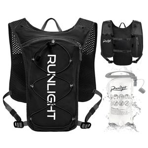 Mochila de hidratación deportiva unisex con estampado de letras, incluye bolsa de vejiga de agua de 1.5L, chaleco de carrera ligero con cremallera, mochila deportiva para senderismo, sendero, esquí, acampada, ciclismo, carrera, maratón