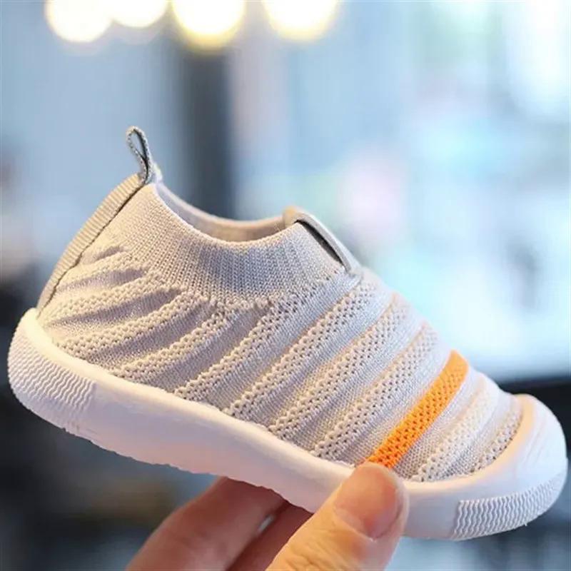Product Introduction of Anti-skid toddler shoes, comfortable for kids and babies, for girls and boys, solid color, fashion, breathable mesh shoes, soft soles, lightweight shoes, shoes socks, for 0-2 years soft sole shoes 18