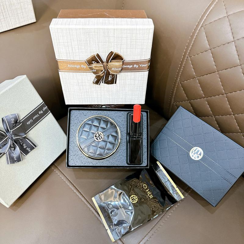 C780. Sét cushion ohui bản da kèm 1 lõi phụ + son dưỡng