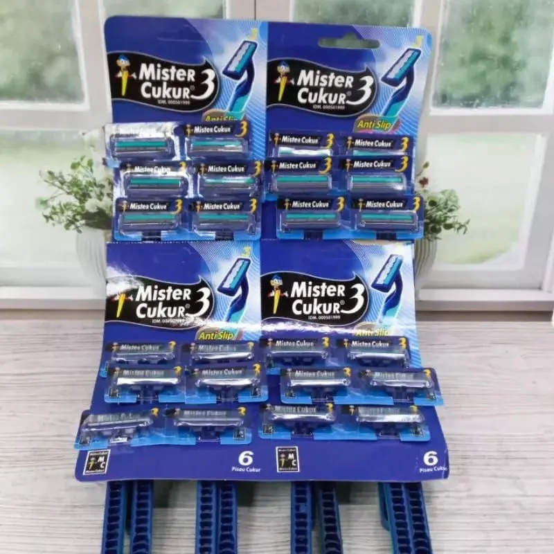 Mister Cukur 3 Mata Pisau Alat Pencukur Razor Cukuran Kumis Jenggot Travel 4