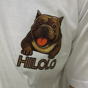 Kaos Grafis Unisex “Hiro”