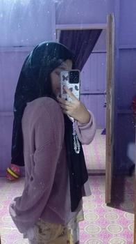 Product Review of Karsalabel Nara Pashmina Oval Kaos Rayon from A**b 2