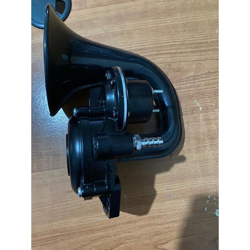 KLAKSON VOLVO SCANIA MERK CICADA 12V/24V KLAKSON ANGIN TUTUP MEMBRAN DARI BESI 5