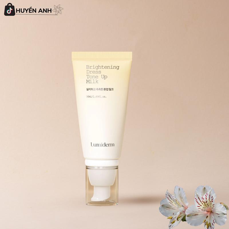Kem Ngày nâng tone chống nắng lumiderm mẫu mới 50ml Sunscreen