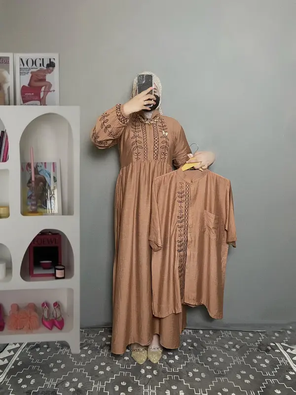 NAZUWA Couple Pasangan Dress Sarimbit Wanita pria polo linen 3