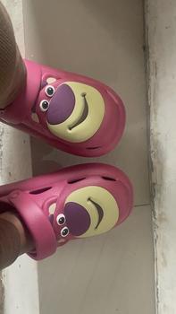 Product Review of Sandal Lotso Beruang Stroberi Sandal Kartun Lucu Shoes Sendal Wanita Karet Cewek Cowok from S**l 1