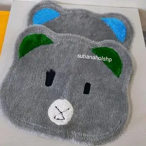 Keset karakter Bulu Rasfur Lucu lantai anti slip tebal Karpet